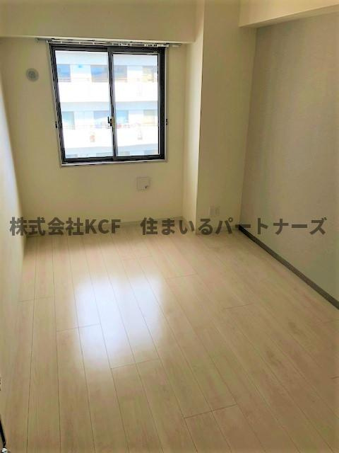 カサグランデ本町の寝室|使い勝手のいい寝室です