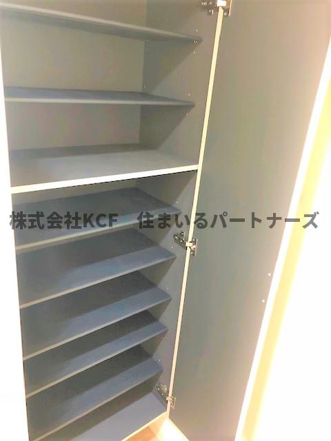 カサグランデ本町の玄関