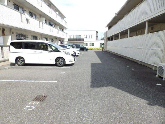 セジュール ｵｯﾂﾍﾞｶﾞの駐車場|駐車場