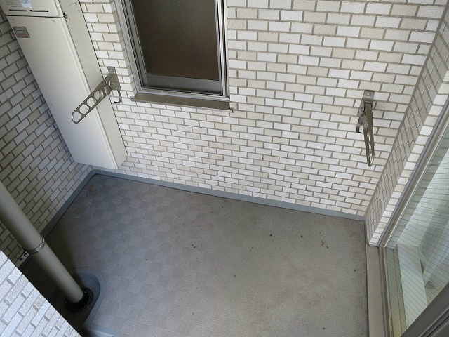 【バルコニー】プレジール三ノ宮
