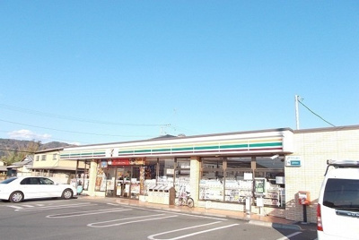 【周辺】 | エス・テュエールＢ | セブンイレブン別堀店まで240m