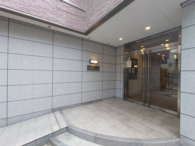 【エントランス】