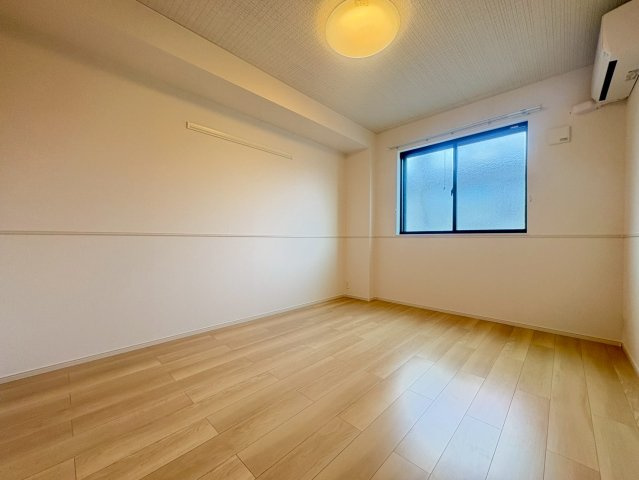 【洋室】 | サンレジデンス　Ⅱ | ※同タイプの写真です
