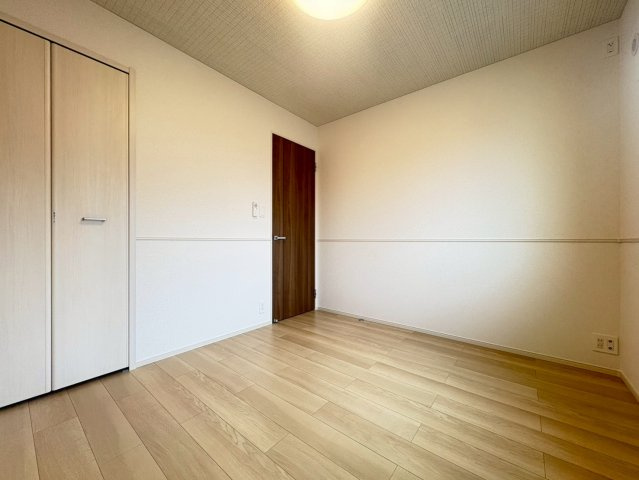 【洋室】 | サンレジデンス　Ⅱ | ※同タイプの写真です