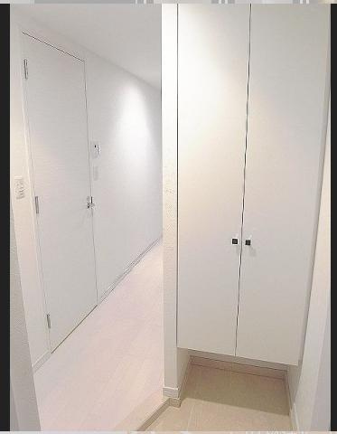 墨田区両国１丁目の賃貸マンションの玄関