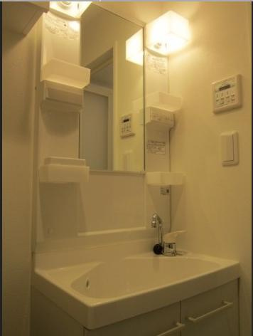 墨田区両国１丁目の賃貸マンションの洗面所