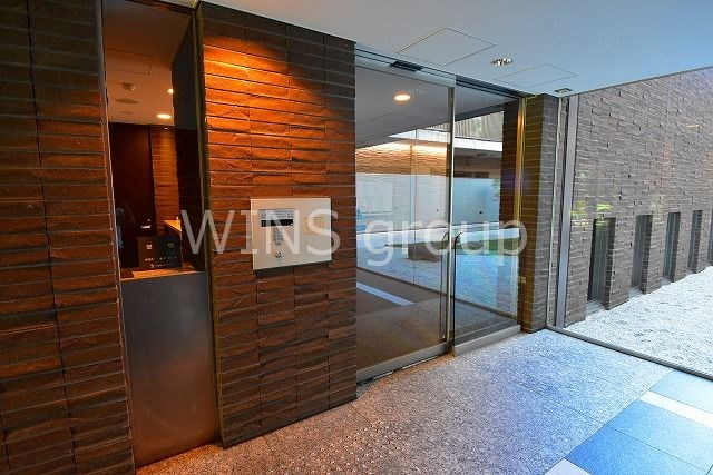 世田谷区宮坂３丁目の賃貸マンションのエントランス|安心・安全のオートロック