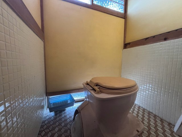 香取郡東庄町小南　中古戸建のトイレ