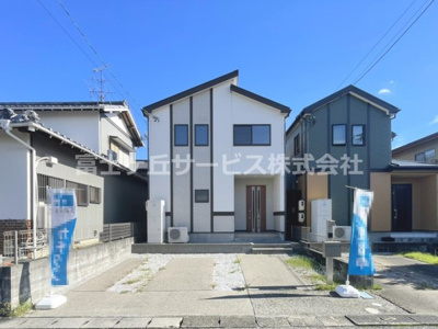 【外観】 | 袋井市泉町1丁目 中古戸建て | 外観もきれいです