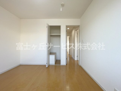 【収納】 | 袋井市泉町1丁目 中古戸建て | 十分な収納スペースがあります