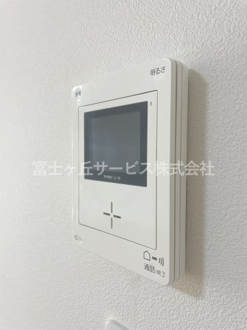【セキュリティ】 | 袋井市泉町1丁目 中古戸建て | TV付きインターフォンです