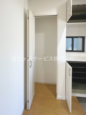 【収納】 | 袋井市泉町1丁目 中古戸建て | 大きなものも収納できそうです