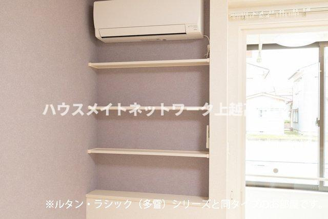 ジェイド　テラスのセキュリティ|モニターホン（参考室内写真ルタン・ラシック（多雪）と同タイプ）