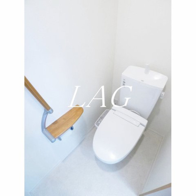 【トイレ】 | オークヴィレ | トイレです。
