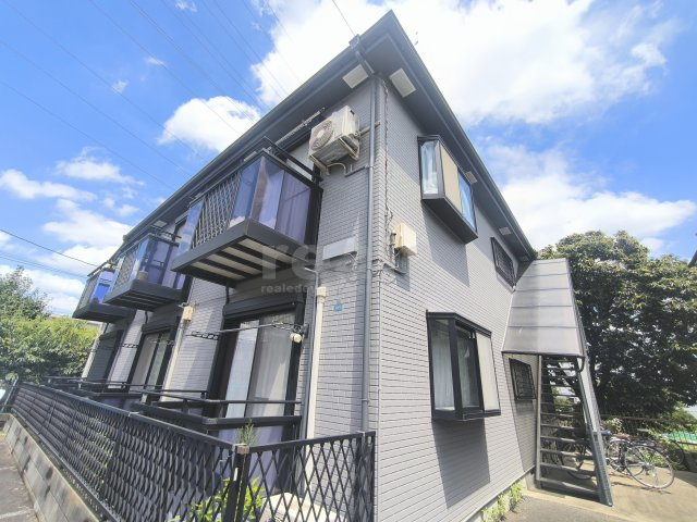 三鷹市井の頭１丁目のアパート