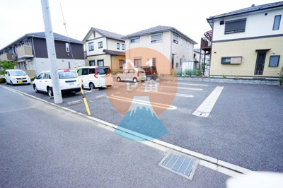 【駐車場】 | ソレイユ鴨宮 | 駐車場です
