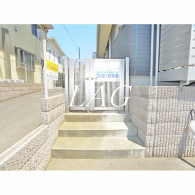 【エントランス】 | グランドソレイユ | エントランスです。
