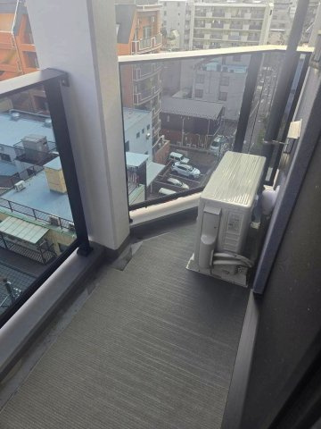 プライムブリス森下スタジオのバルコニー