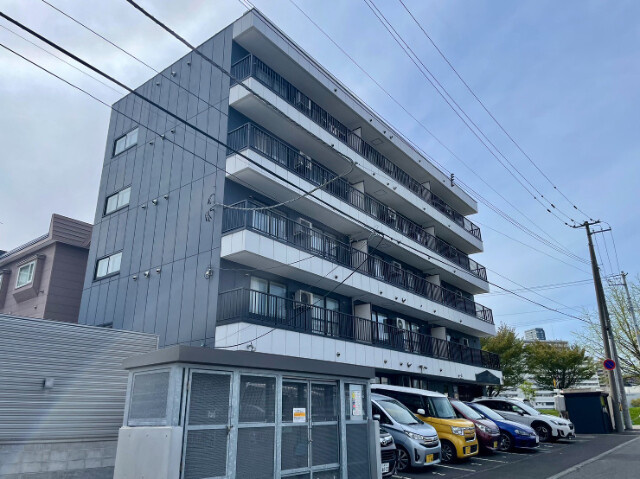 札幌市白石区菊水二条１丁目の賃貸マンション