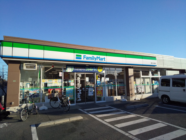 ファミリーマート 鎌田水神橋店まで110m