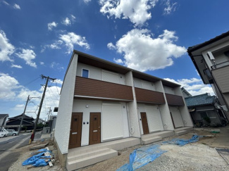 ヤマナカ味美店 徒歩10分。 730m
