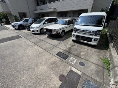 イオン熱田店 徒歩14分。 1100m