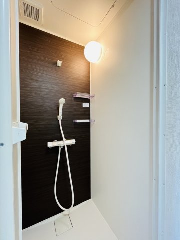 【浴室】プレスイン六番南