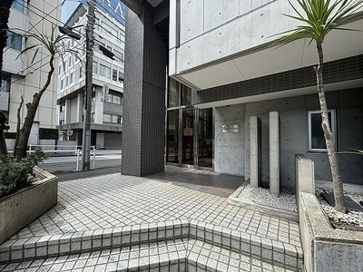 【エントランス】 | ベルファース市ヶ谷 | エントランス　※2024年6月撮影
