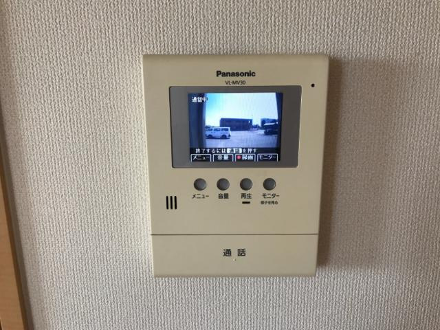 ＡＮＤ　ＯＮＥ　西棟の内装|カメラ付インターホン