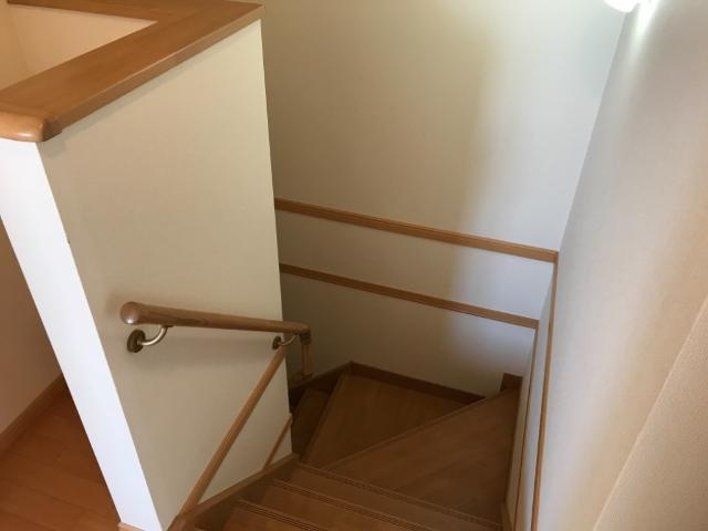 ＡＮＤ　ＯＮＥ　西棟の内装|廊下