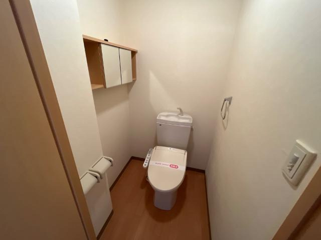 フルールのトイレ|シャワー付トイレ