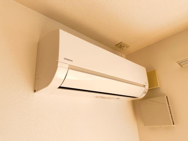 ＡＮＤ　ＯＮＥ　西棟の設備|エアコン