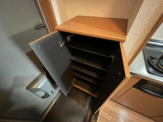 ＪＷ　シバタの収納|下駄箱