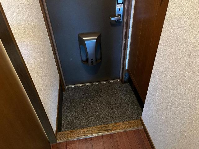 インペリアルコート岡田の玄関|玄関