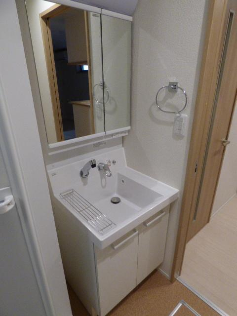 アイビス生田　ＩＢＩＳ　ＩＫＵＴＡの洗面所