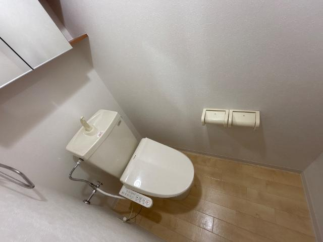 リバパレス鶴舞のトイレ|シャワー付トイレ