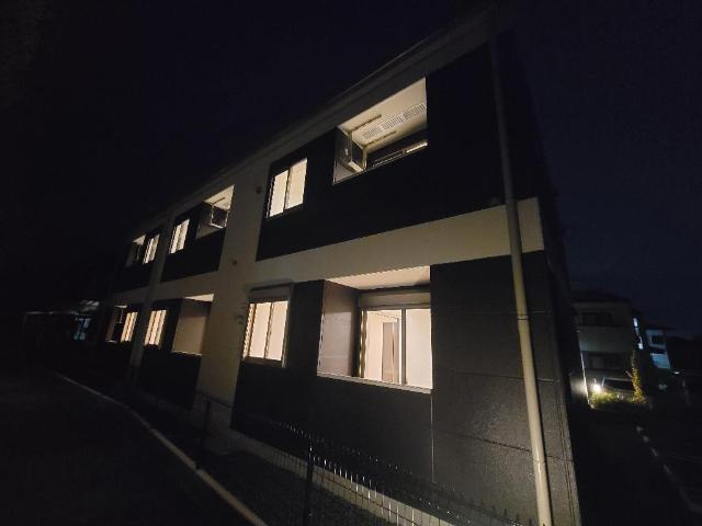コンフォート６の外観|外観写真（夜）
