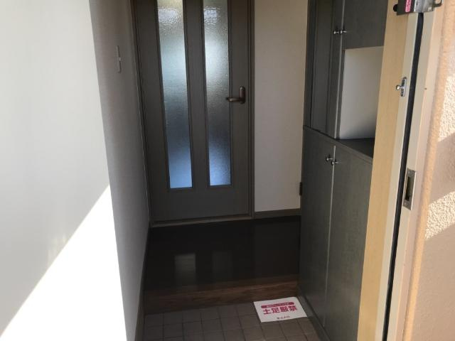 サンライトｏｓｈｉｚａｗａの玄関|玄関