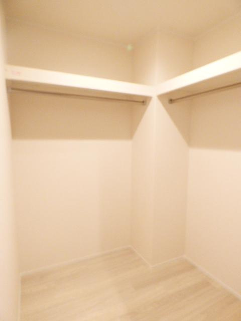 ビューノ伊勢町の収納