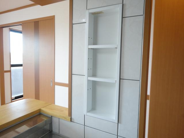 ディア フレンド ＫＯＩＺＵＭＩのキッチン|棚