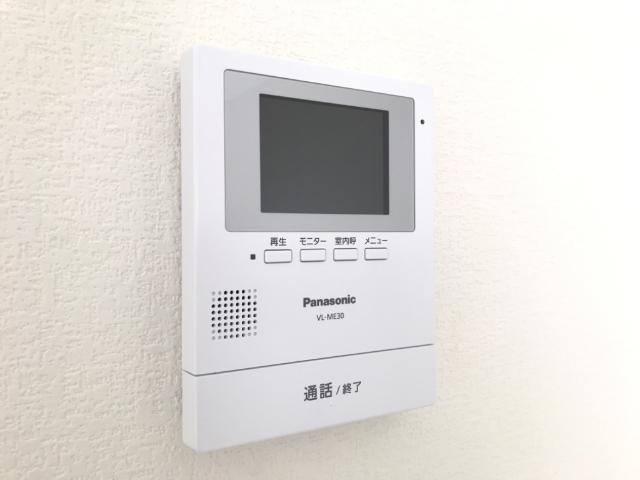ブライトプレイスあゆちの内装|カメラ付インターホン