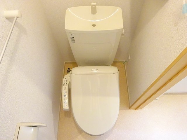 ハーミットクラブ高岡のトイレ|シンプルで使いやすいトイレです