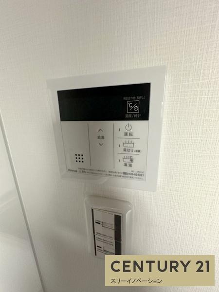 カリヨ三軒家の洋室