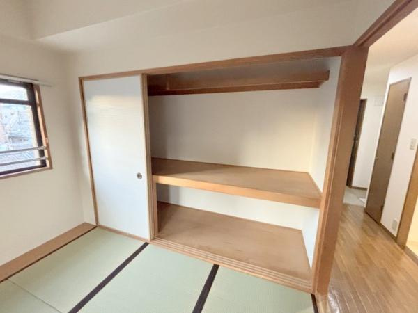 メゾンドーム三軒家の収納