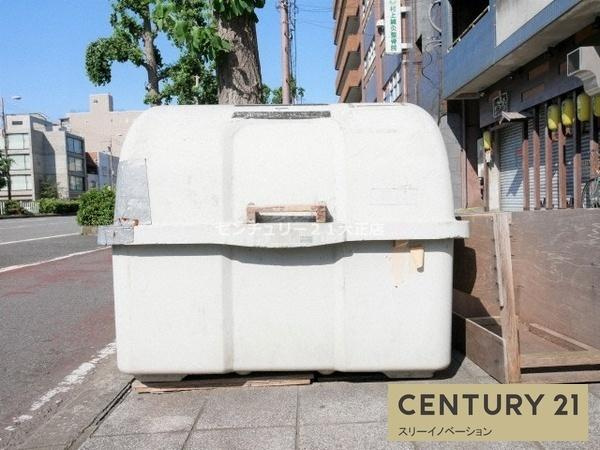 デイズハイツ三先のエントランス|★ゴミ置き場★