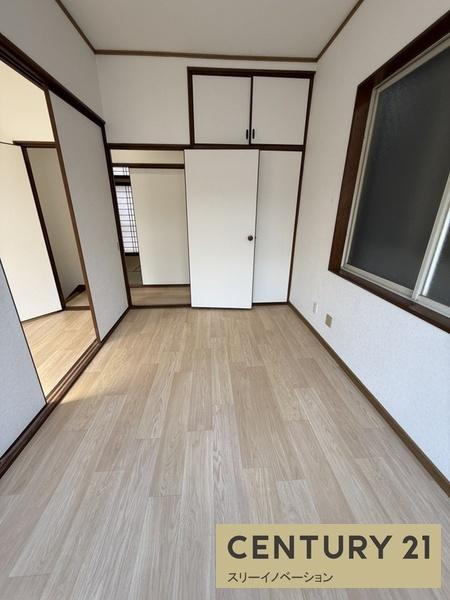 鶴町1丁目中古戸建の洋室