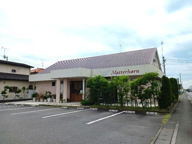 【周辺】 | アーバン | マッターホーン洋菓子店まで400m