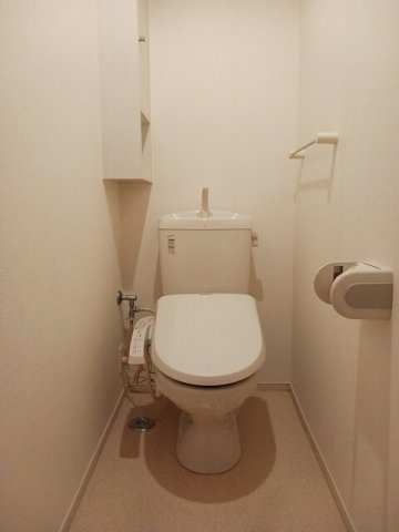 アカシアのトイレ