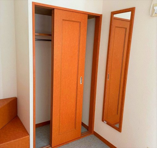 レオパレス八ヶ崎の内装