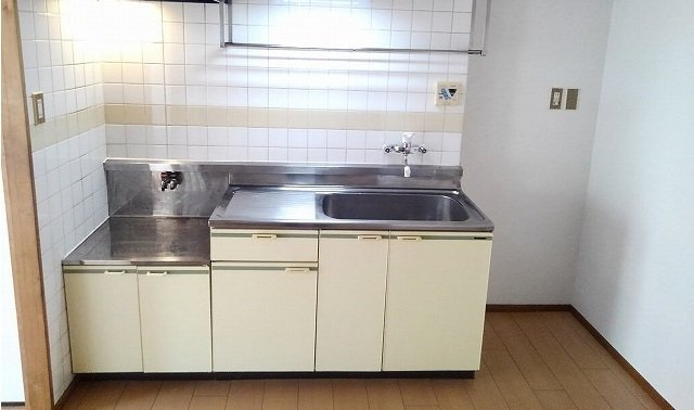 レジデンス柳森のキッチン